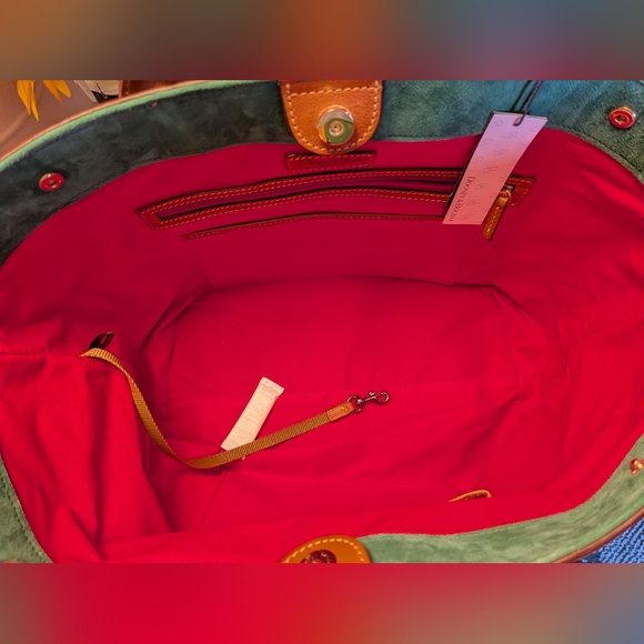 Dooney and Bourke Medium Russel Florentine leather in NATURAL Nwt - Picture 5 of 7